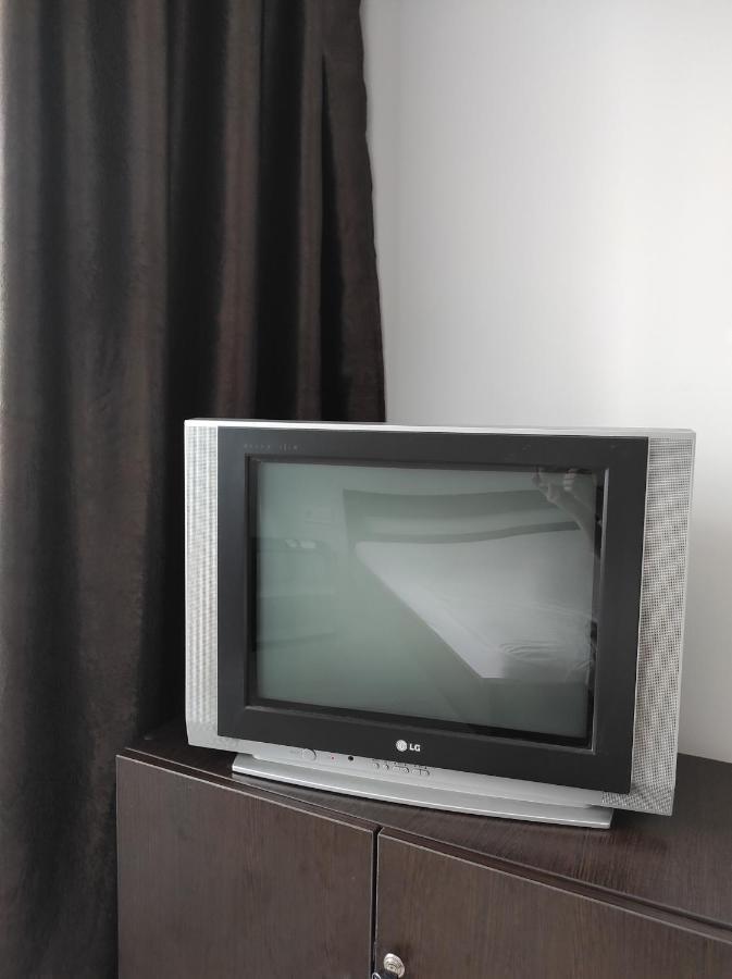 2 Комнатная С Новым Ремонтом, Кондиционером, В Самом Центре Rivne Zewnętrze zdjęcie